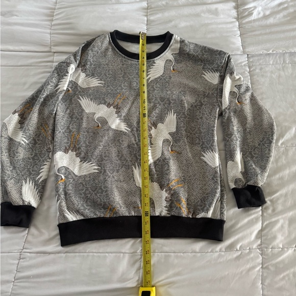 NICE SWEATER SIZE XL WOMEN. Men is M - Picture 2 of 7